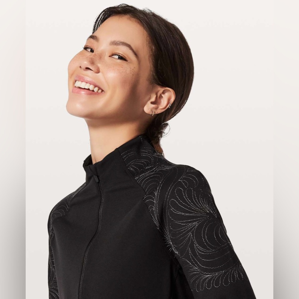 Lululemon Toasty Tech 1/2 Zip